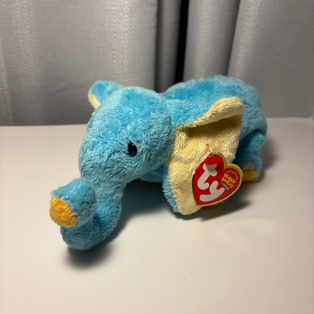 Ty Beanie Babies Jimbo the Blue and Cream Elephant